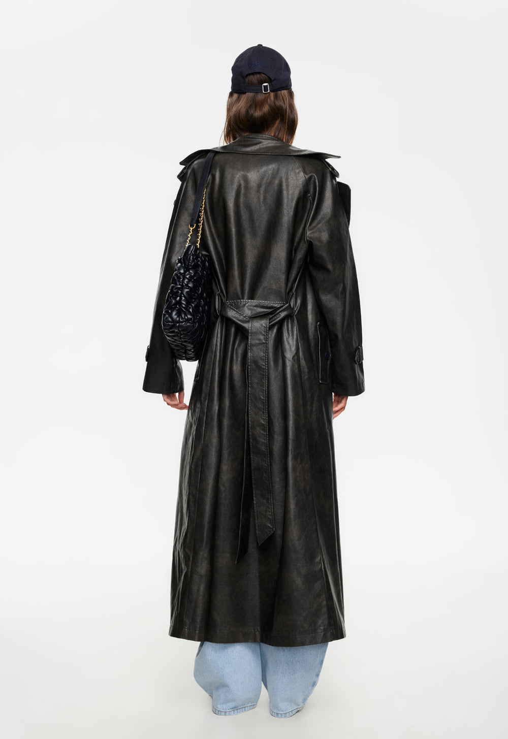 Off Duty Coat - Washed Onyx Lioness Fashion