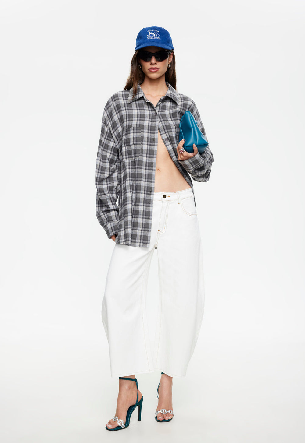 Horseshoe Cropped Jean - Porcelain Lioness Fashion