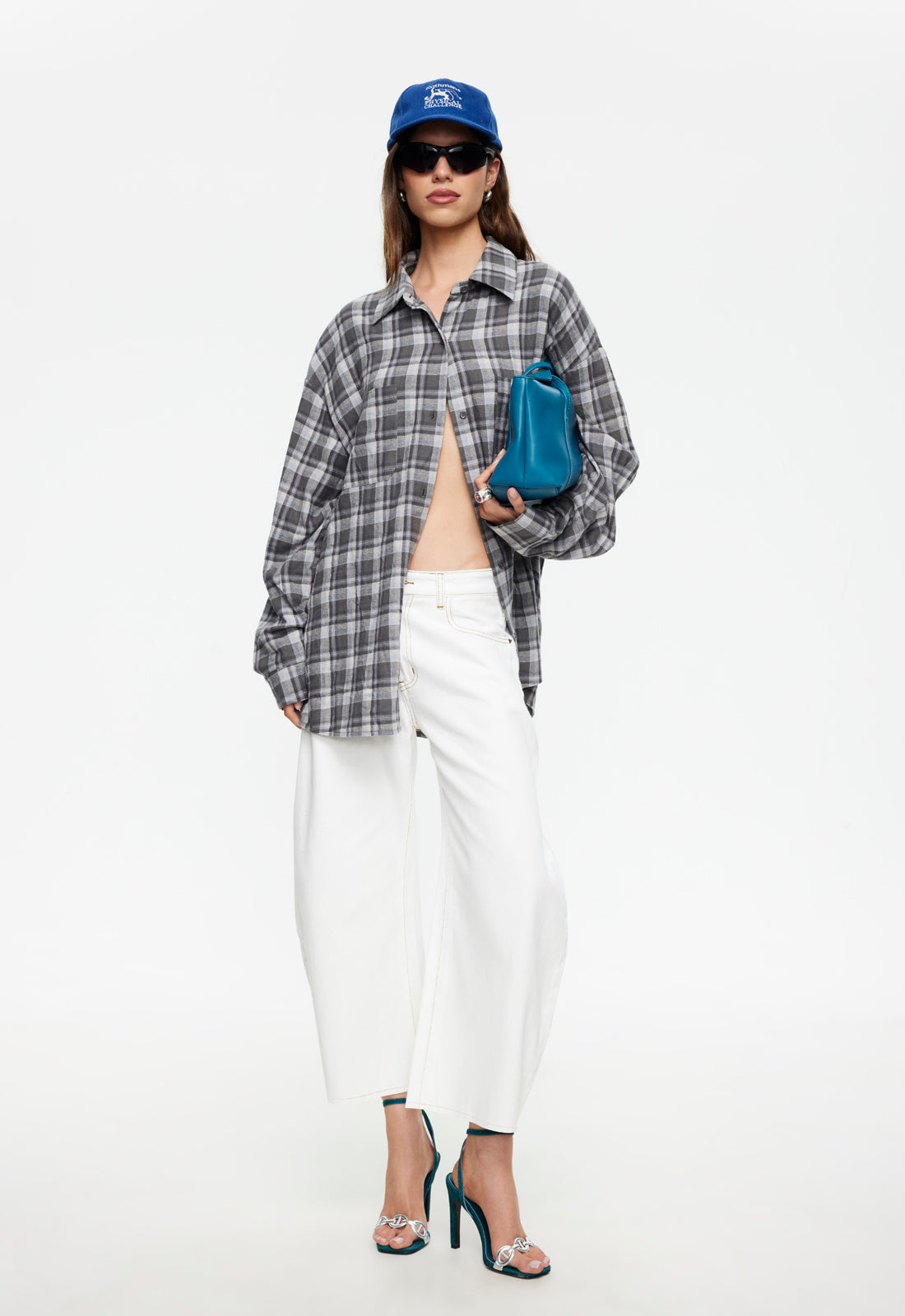 Horseshoe Cropped Jean - Porcelain Lioness Fashion