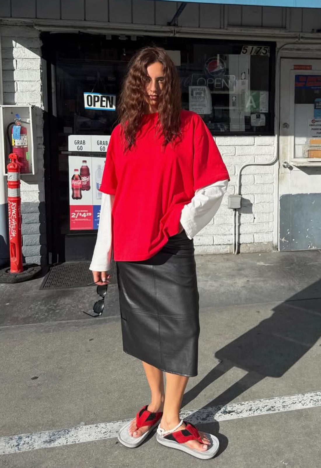 SUNDOWN SHORT - CRIMSON Lioness Fashion