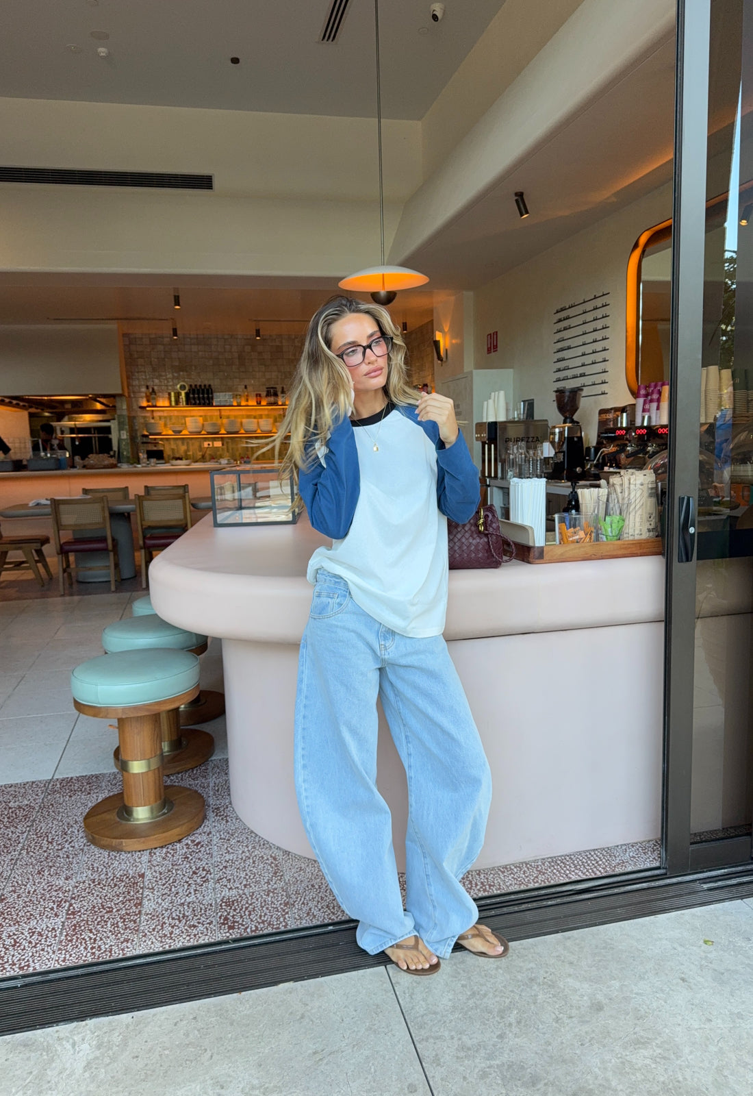 HORSESHOE JEAN - LIGHT DENIM Lioness Fashion