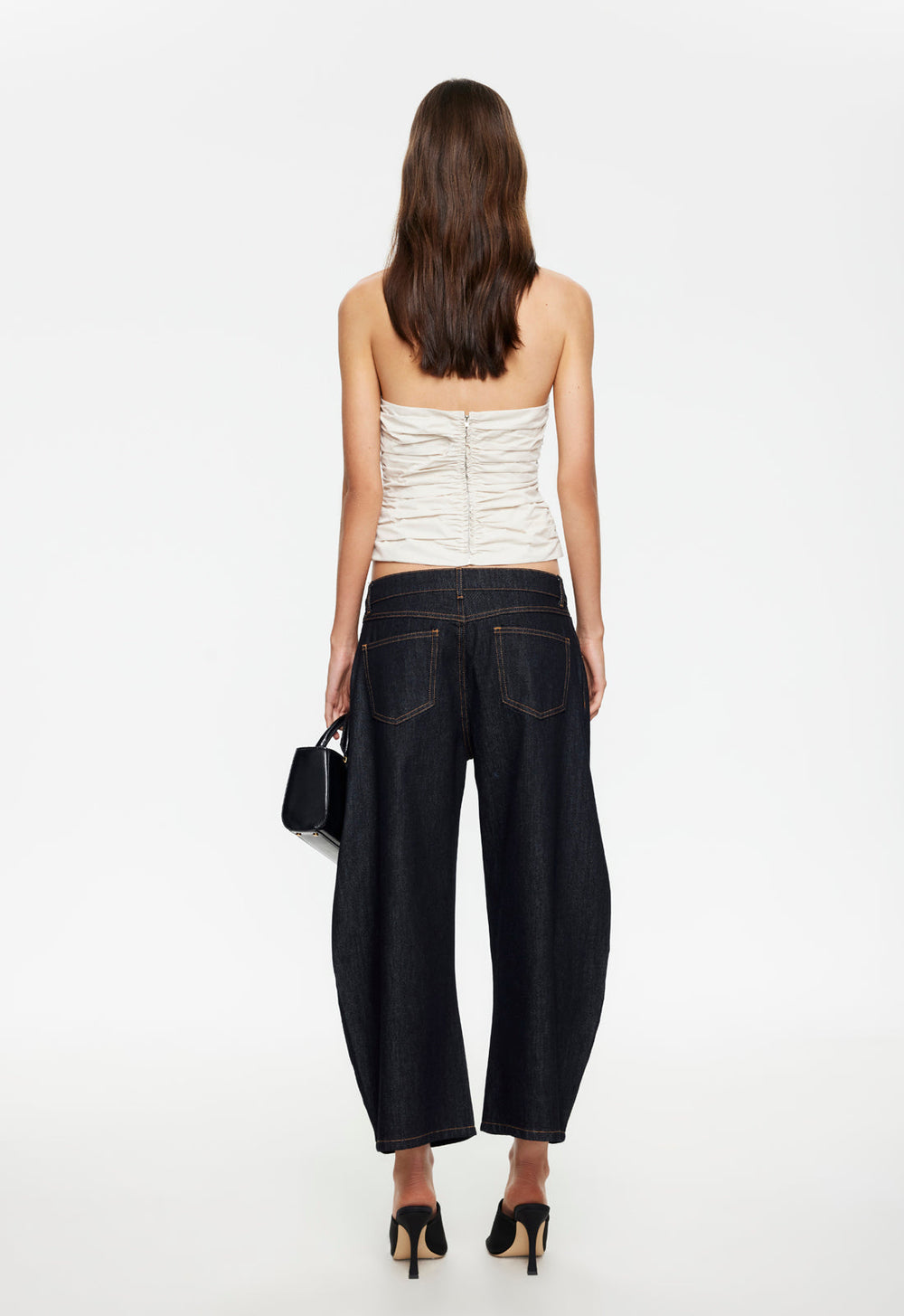 Amore Halter Top - Noir Lioness Fashion
