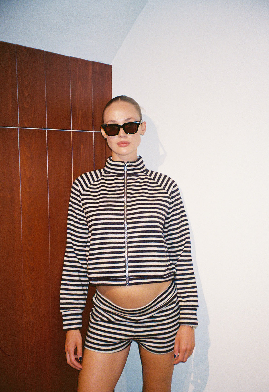 Bloom Knit jacket - Beige Chocolate Stripe Lioness Fashion