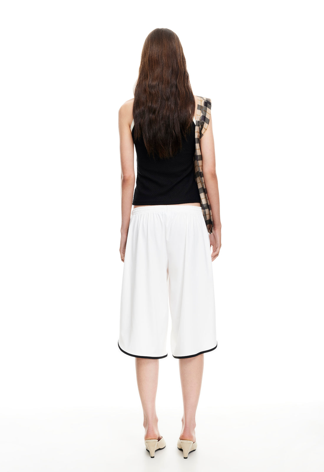 SPECTATE SHORT - PORCELAIN Lioness Fashion