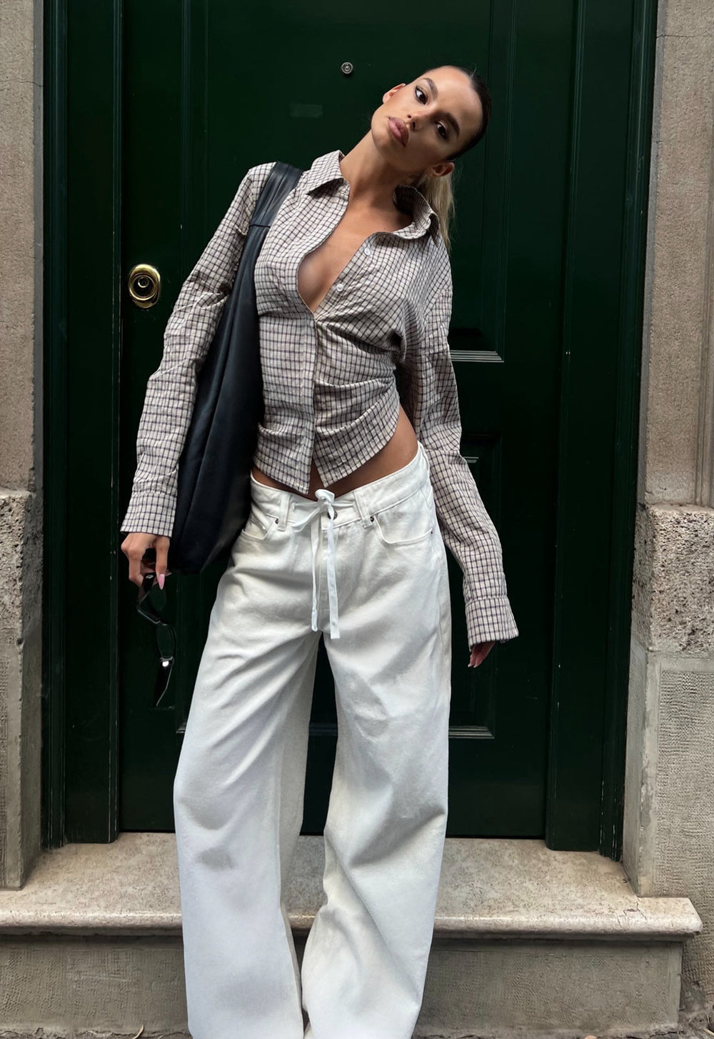 MUSE JEAN - PORCELAIN Lioness Fashion