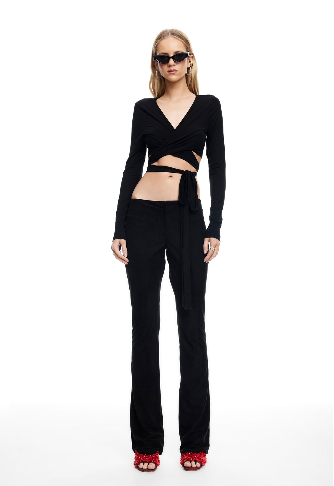 BOUNDLESS TOP - NOIR Lioness Fashion