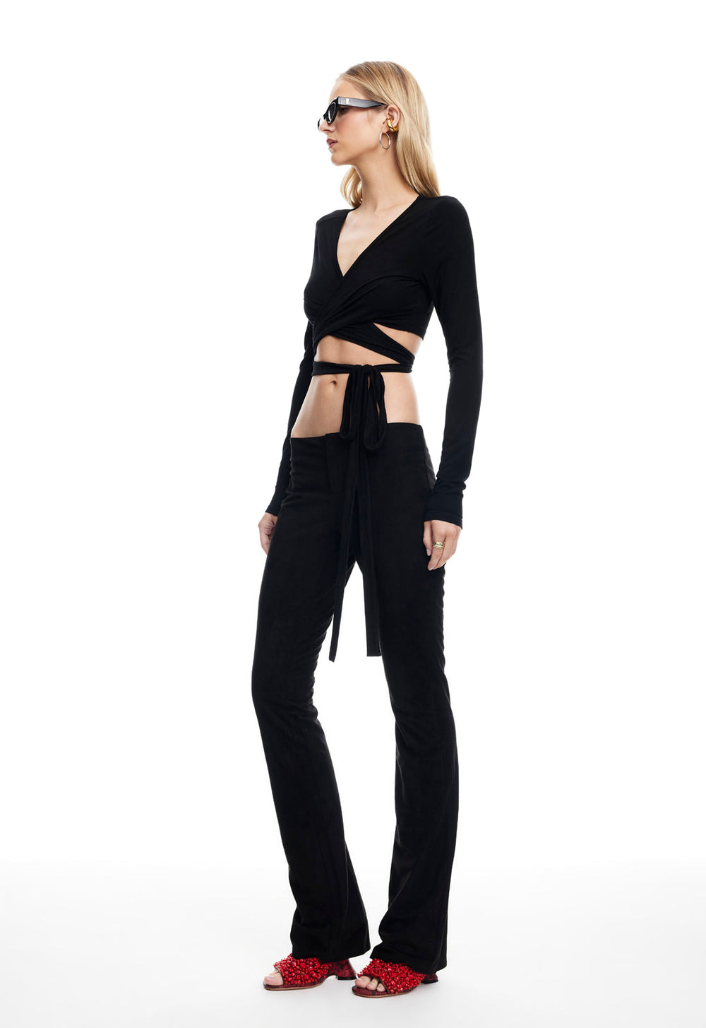 BOUNDLESS TOP - NOIR Lioness Fashion