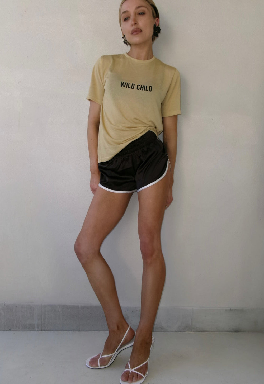 RANGER TEE - BEIGE Lioness Fashion